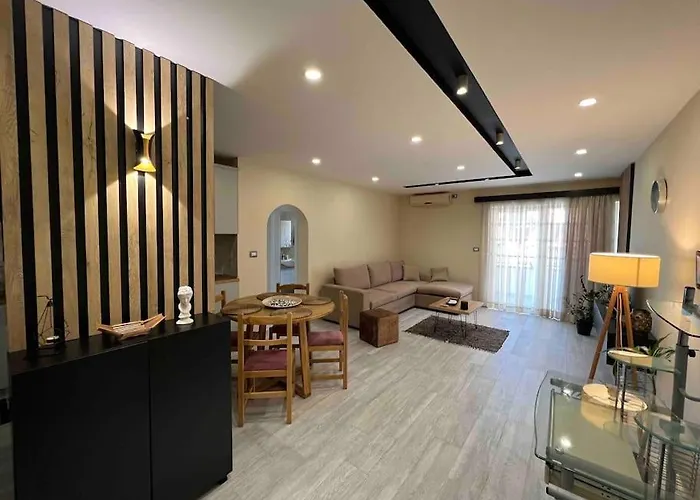 Great Apartament Near Lake & Blloku Area