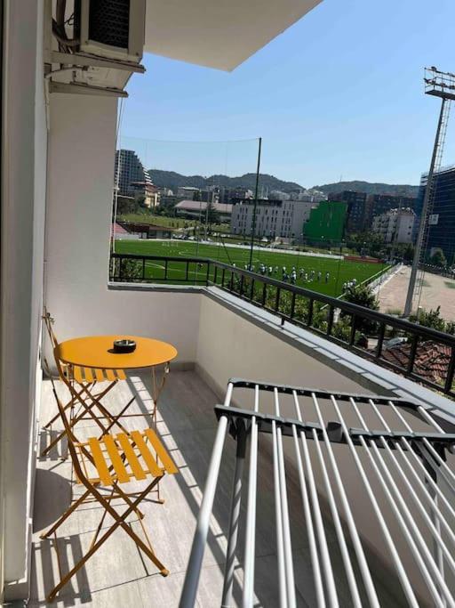 Great Near & Blloku Area Апартаменти *